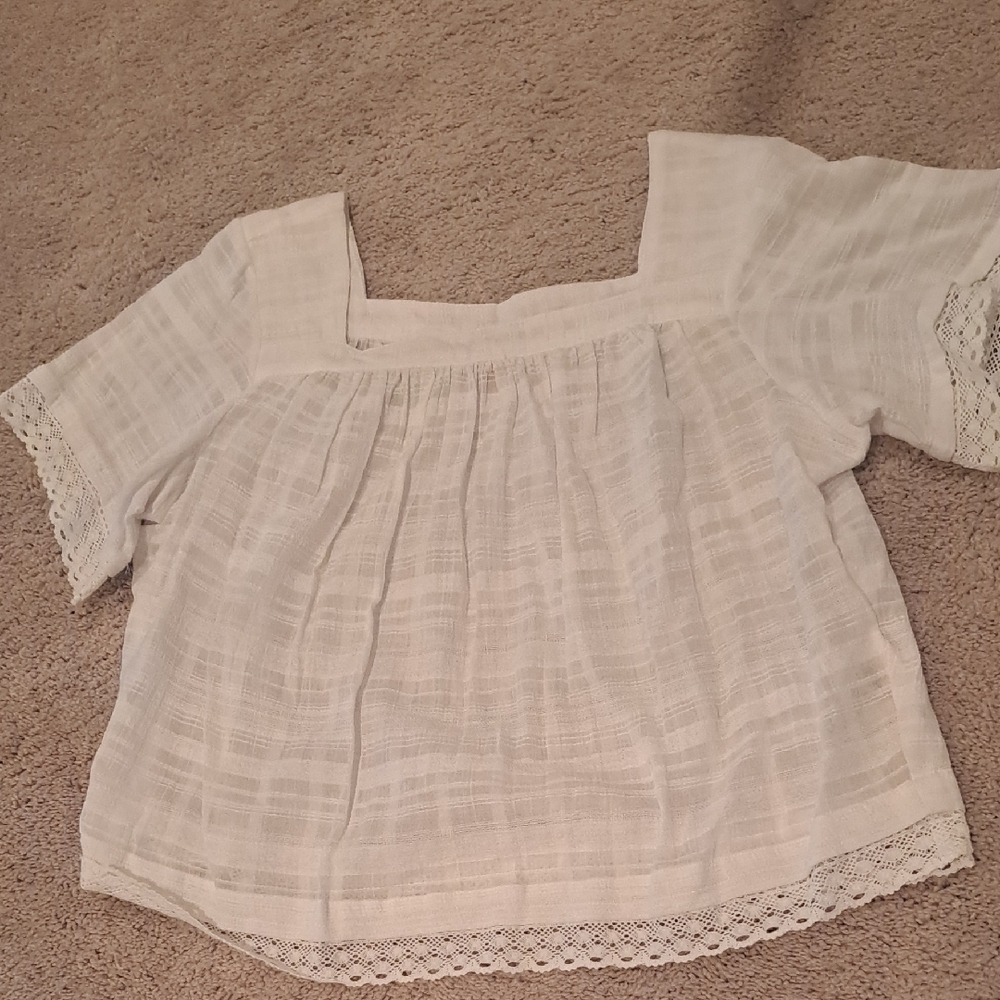 Vince Camuto Cream Textured Blouse